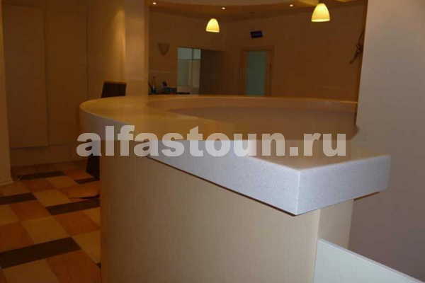 Стойка ресепшн из камня Dupont Corian